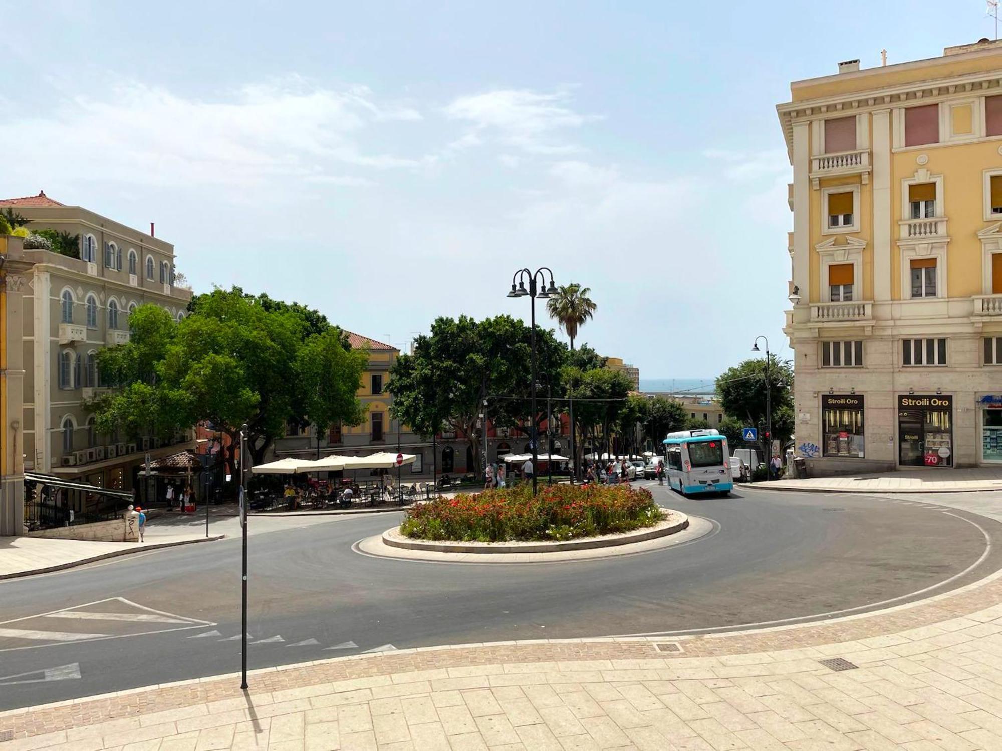 Alle Scalette Santa Teresa Cagliari Exterior foto